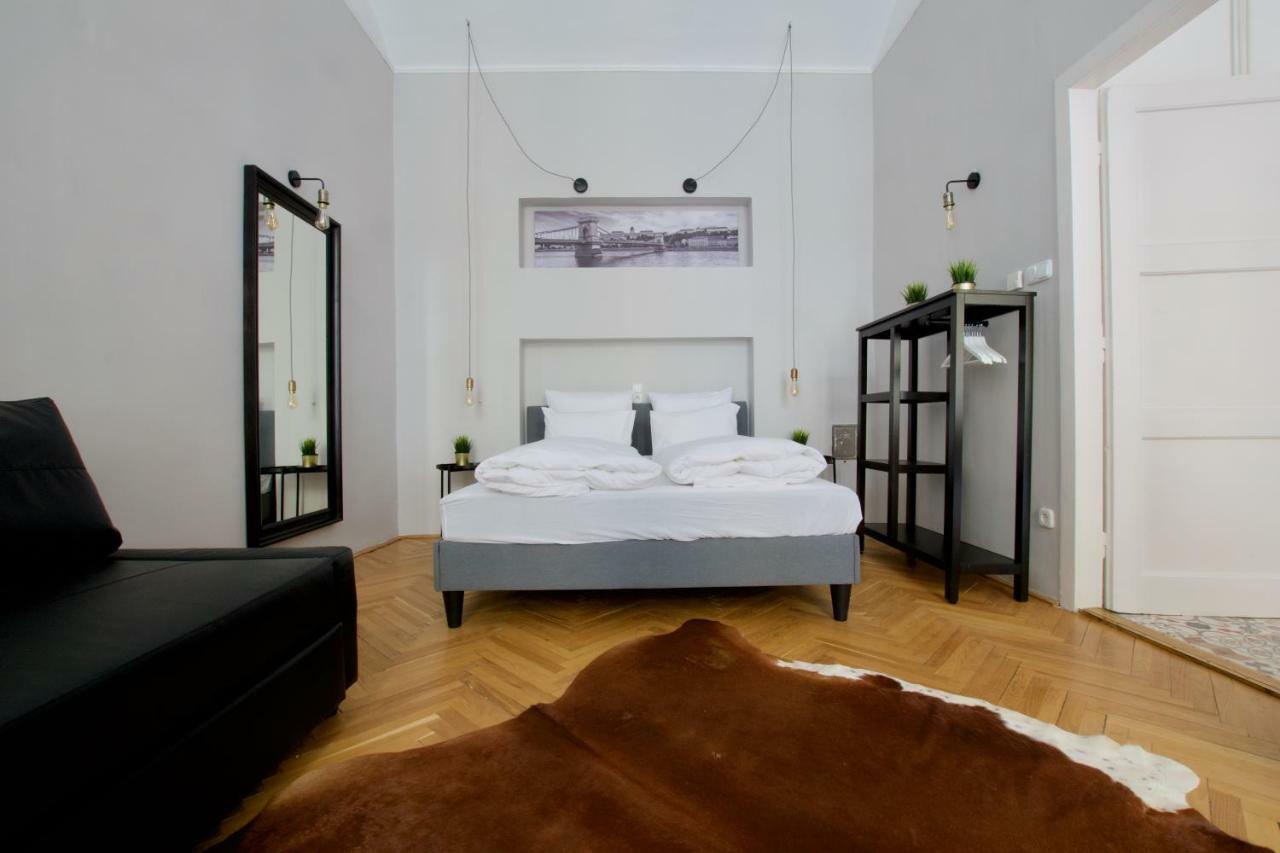 Standard Apartment By Hi5 - Steindl Street Budapest Exterior photo